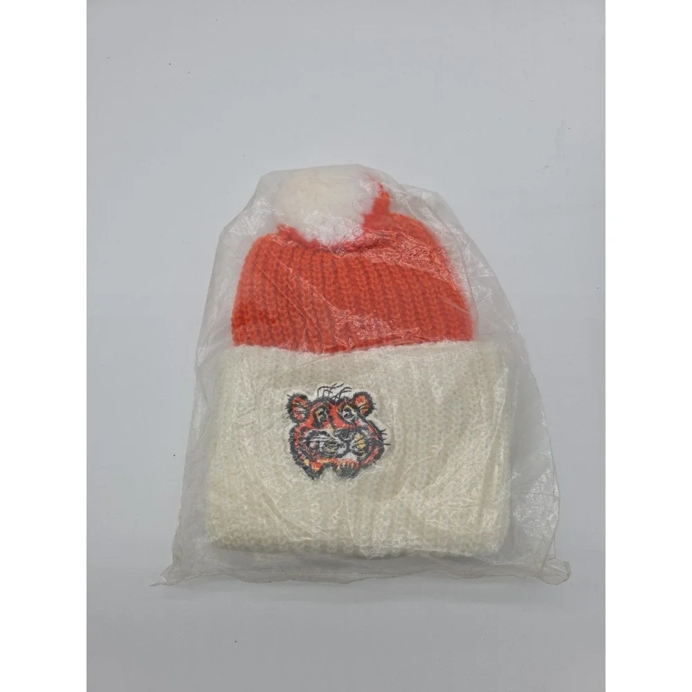 Esso Oil Co. Tiger Masacot Beanie Cap Hat Orange White VTG 1970s 70s New